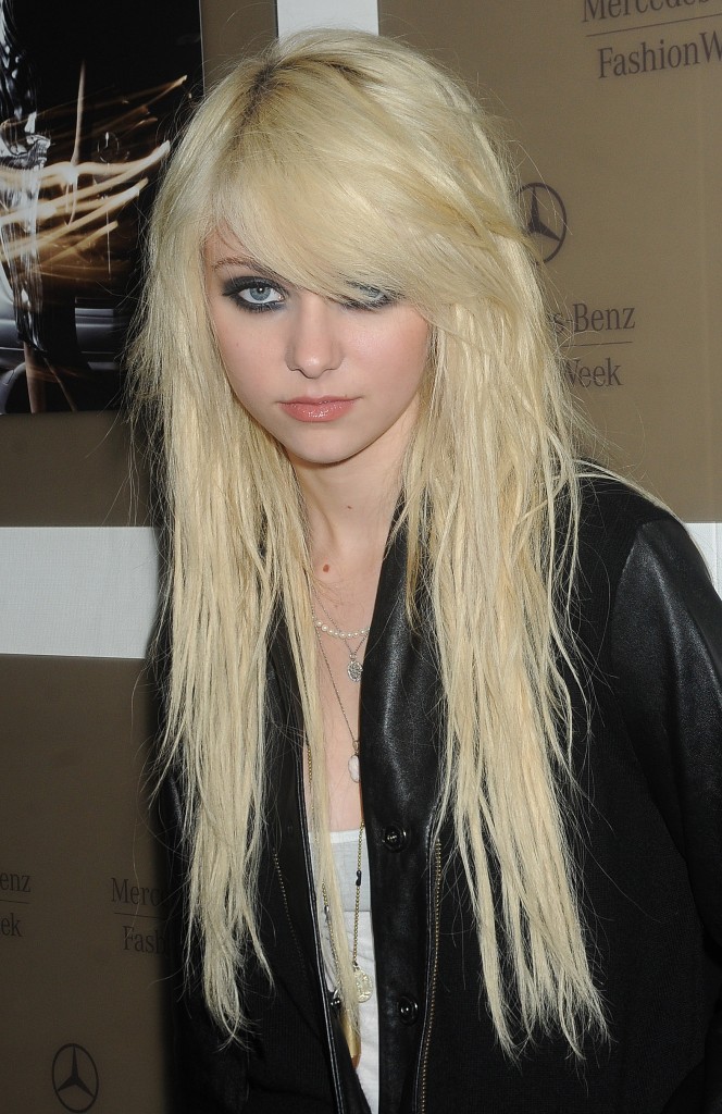 TAYLOR MOMSEN long hairstyle